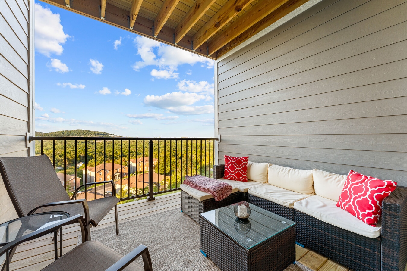 3002 N Vineyards Ter, Branson, MO 65616 - Unit 3 - - Interior Photo - Image 1 of 20