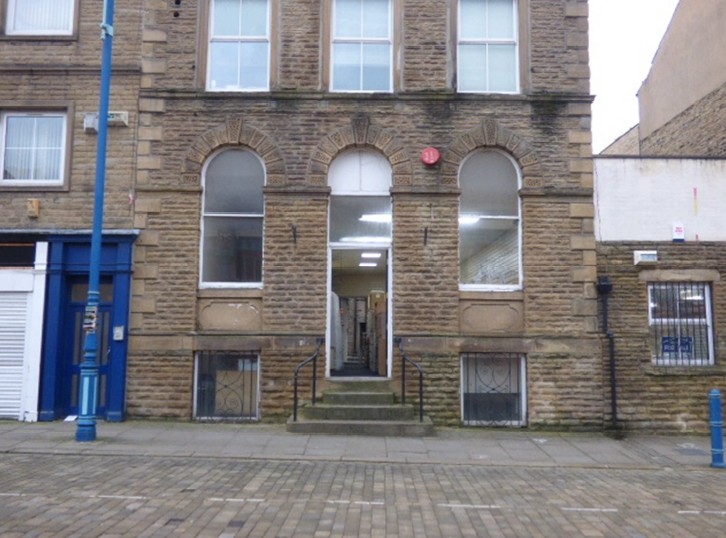 22-22A Byram St, Huddersfield for sale - Primary Photo - Image 1 of 2