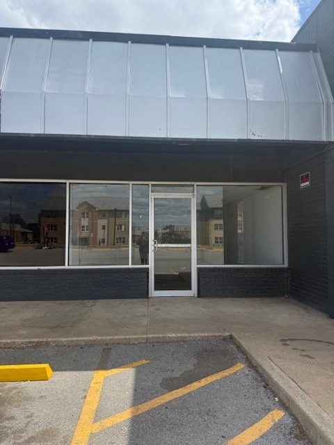 704-738 W 23rd St, Tulsa, OK for lease Building Photo- Image 1 of 8