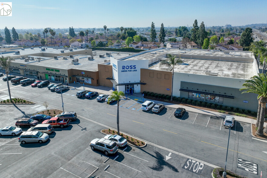 104-290 E Compton Blvd, Compton, CA for lease - Building Photo - Image 3 of 4