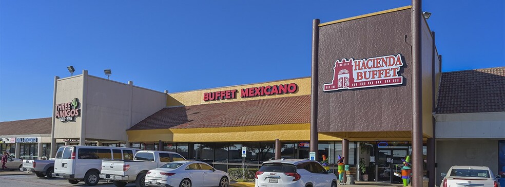 1907-1957 E Belt Line Rd, Carrollton, TX for lease - Building Photo - Image 1 of 3