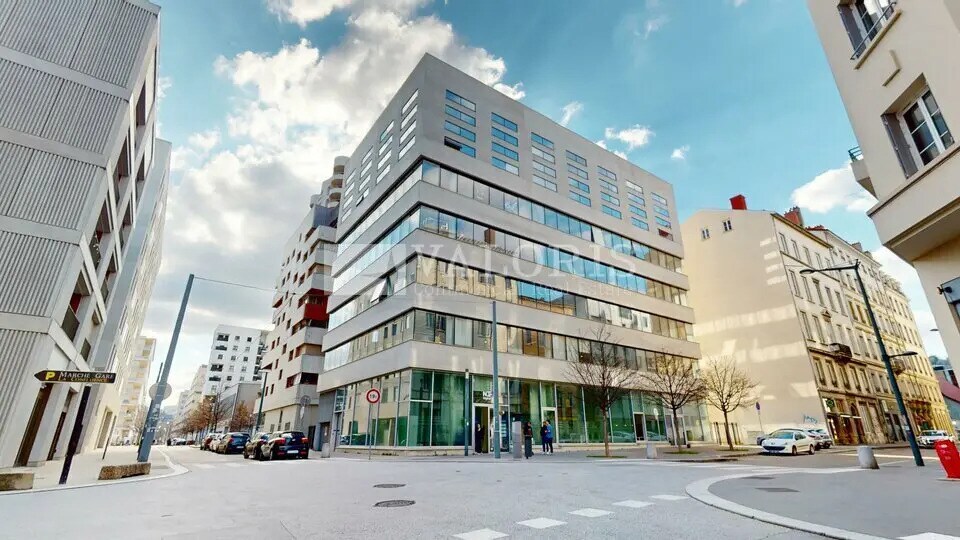 Office in Lyon for lease Building Photo- Image 1 of 15