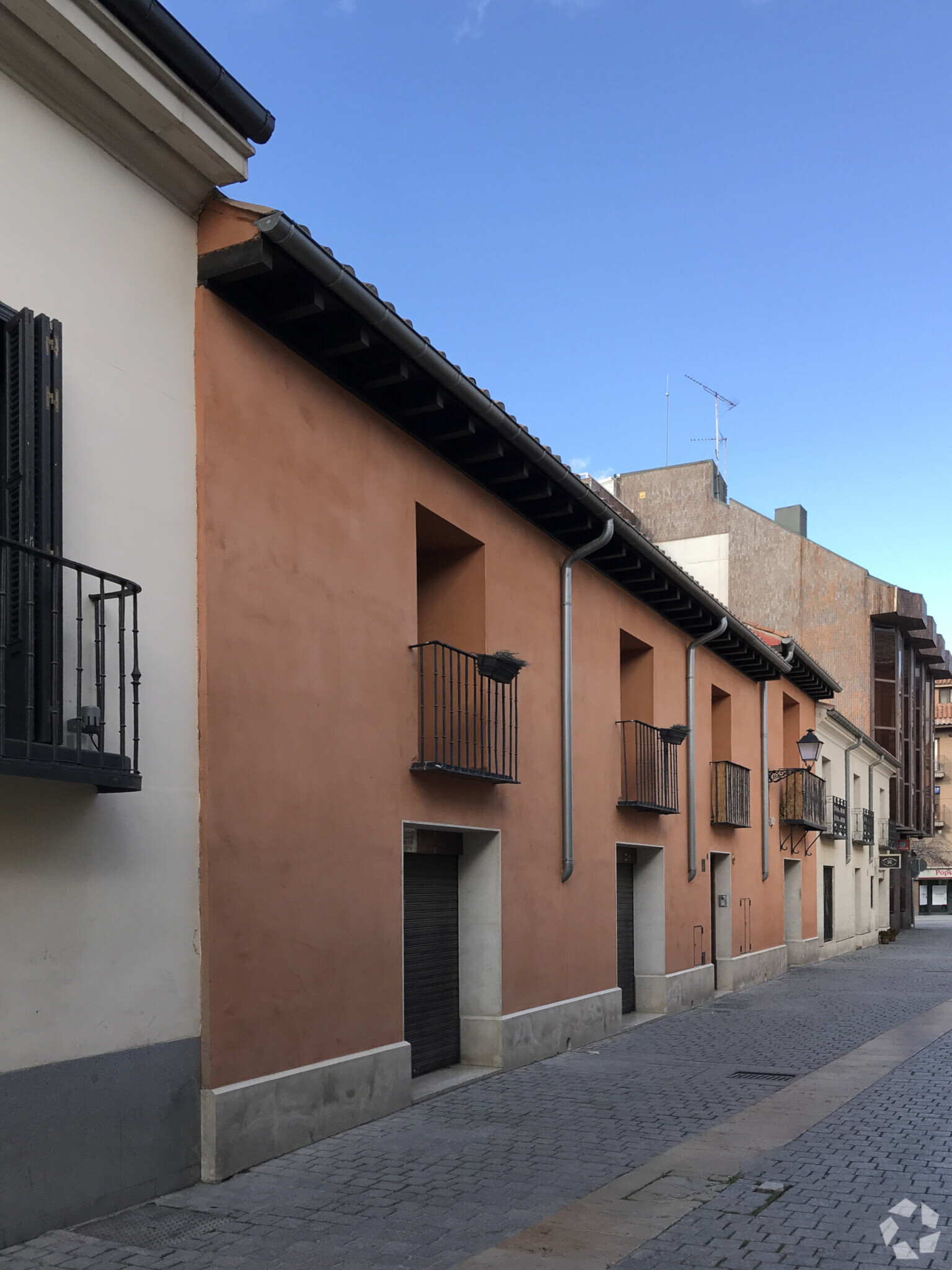 Calle Bedel, 6, Alcalá De Henares, Madrid for sale Primary Photo- Image 1 of 3