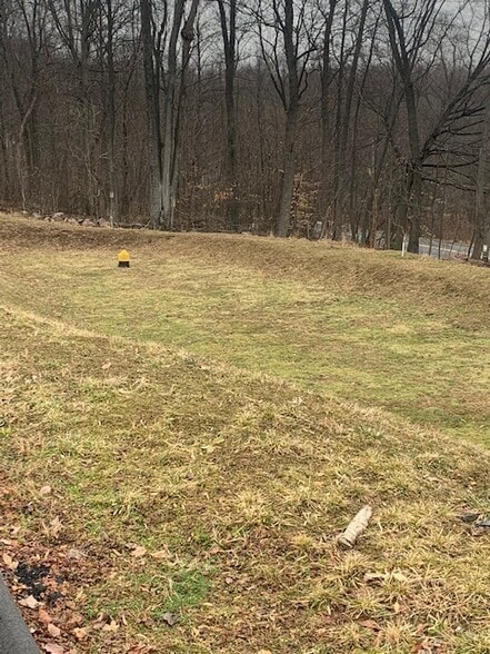 1646 Chestnut Hill Rd, Morgantown, PA for lease - Building Photo - Image 2 of 17