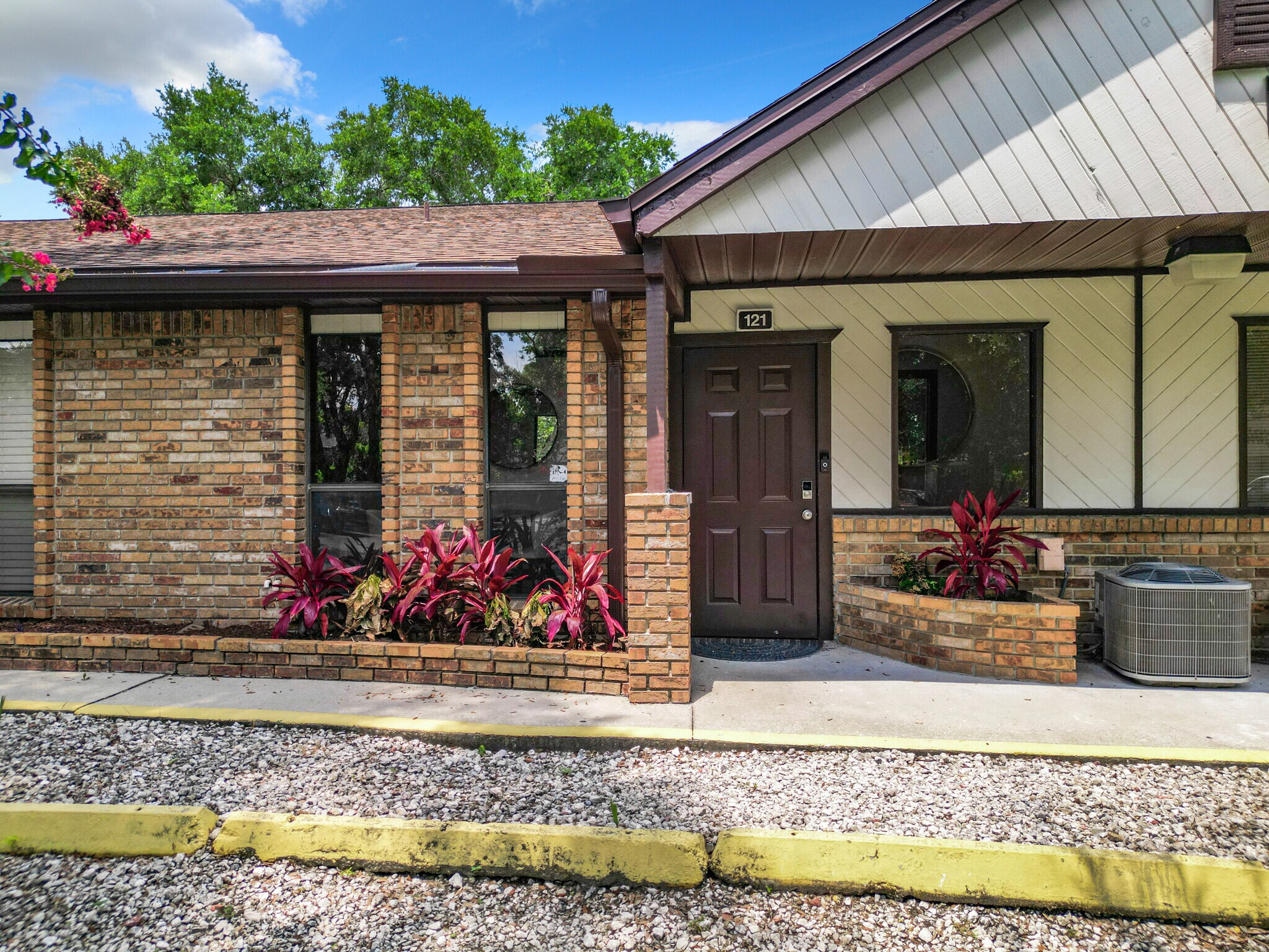 409 Montgomery Rd, Altamonte Springs, FL for sale Building Photo- Image 1 of 1