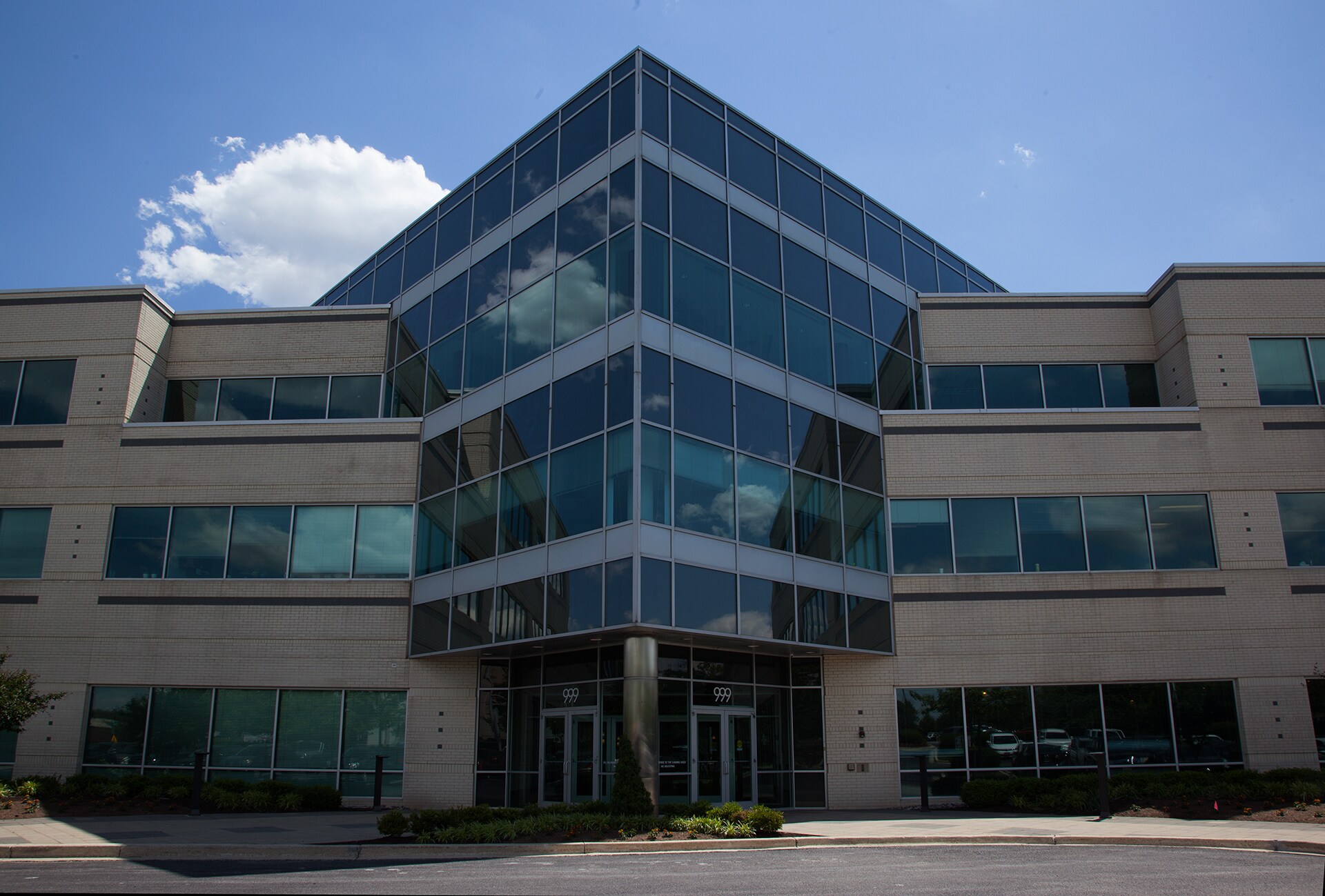 999 Corporate Blvd, Linthicum, MD 21090 Office for Lease