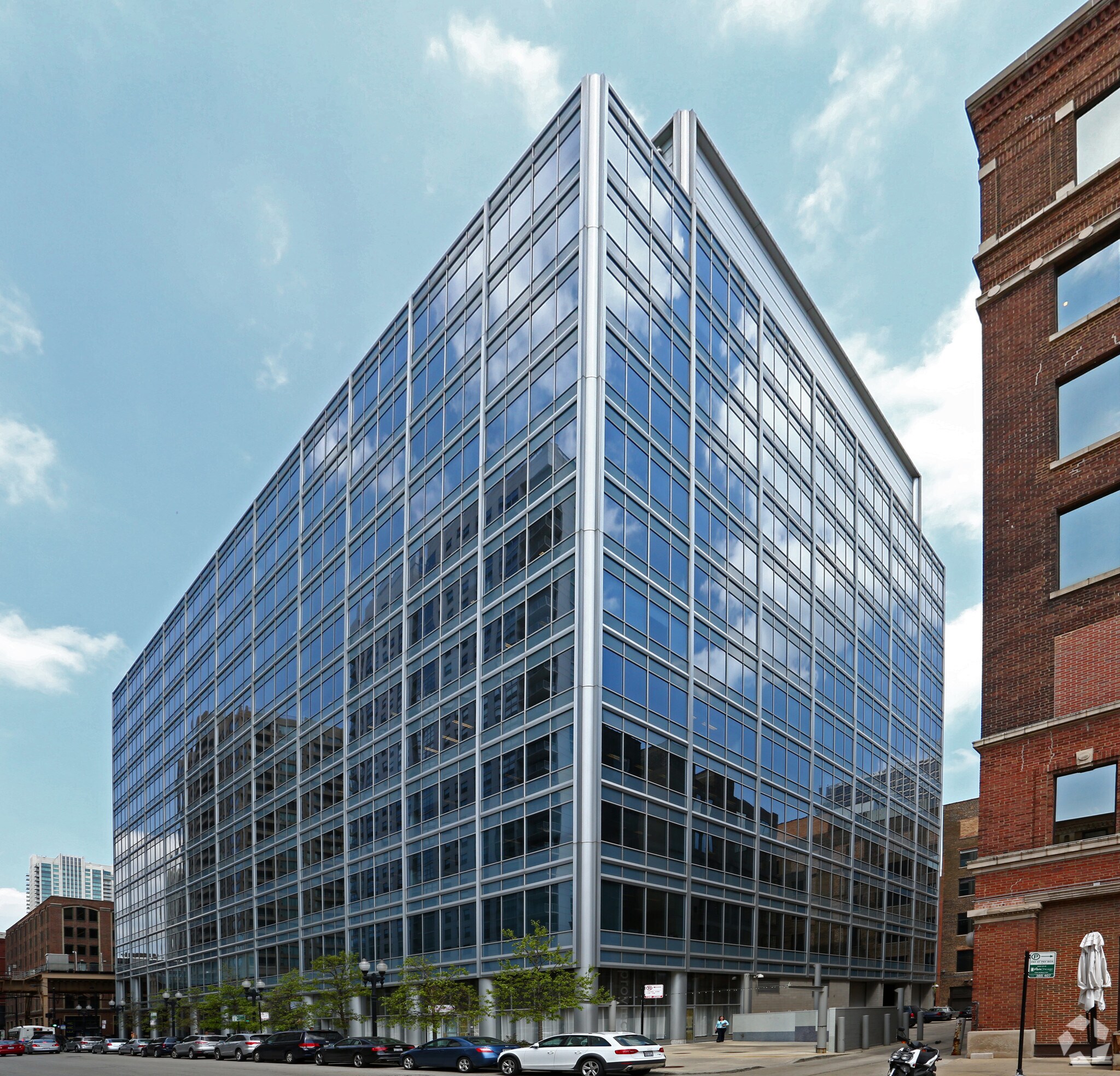567 W Lake St, Chicago, IL for sale Primary Photo- Image 1 of 1