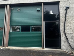 876 N Lenola Rd, Moorestown, NJ for lease Building Photo- Image 2 of 11