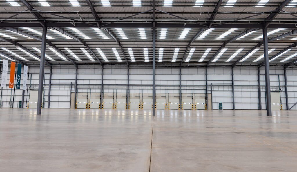 Chippenham Gtwy, Chippenham for lease Interior Photo- Image 1 of 13