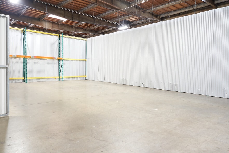 15300 Valley View Ave, La Mirada, CA for lease - Interior Photo - Image 1 of 8