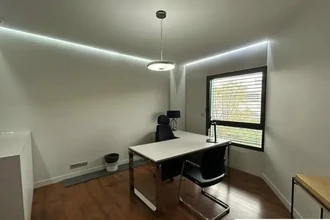 Office in Montpellier for lease Interior Photo- Image 2 of 7