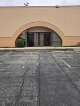 158 W Pomona Ave, Monrovia, CA for lease Building Photo- Image 1 of 1