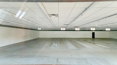 3434 Flushing St, Flint, MI for lease Interior Photo- Image 1 of 4