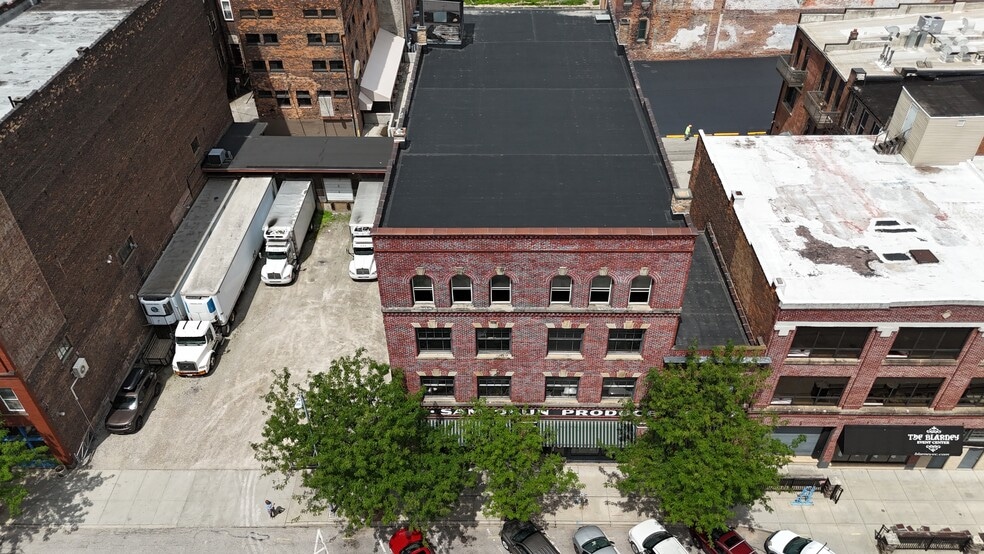 31-37 N Huron St, Toledo, OH for lease - Building Photo - Image 2 of 10