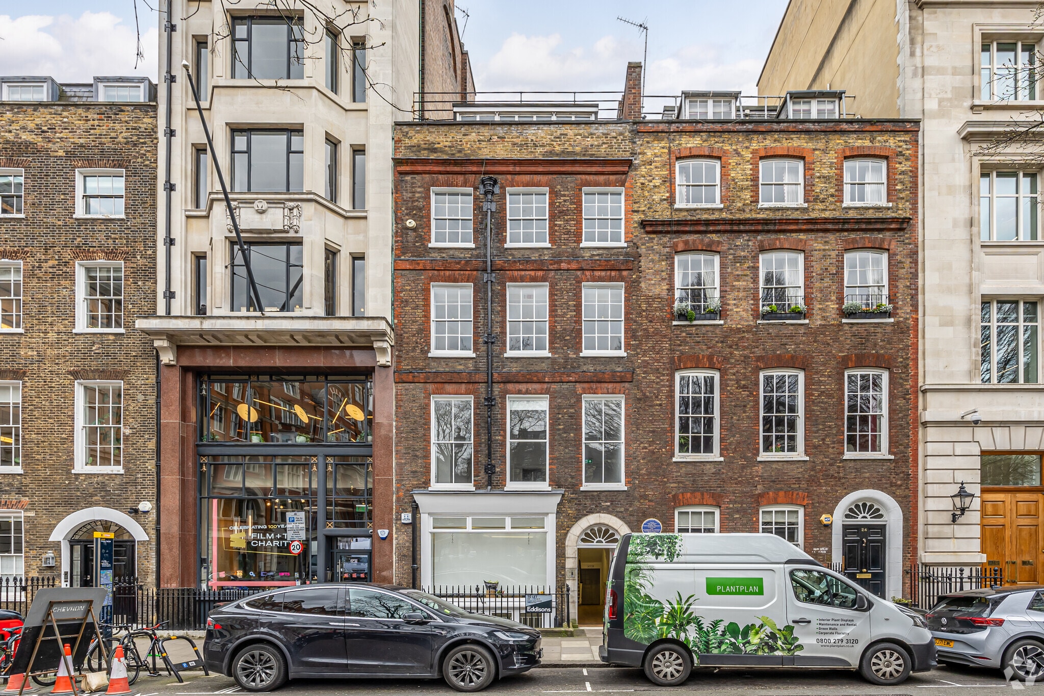 23-24 Golden Sq, London for sale Primary Photo- Image 1 of 1