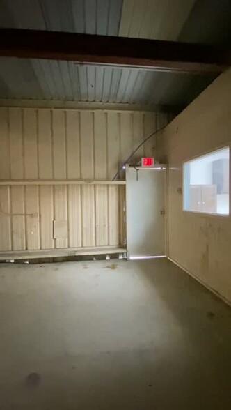 4770 Washington Blvd, Beaumont, TX for lease - Commercial Listing Video - Image 3 of 38