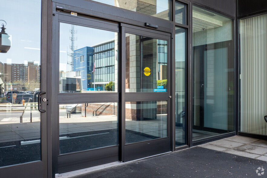 101 Main St, Medford, MA for sale - Building Photo - Image 2 of 6