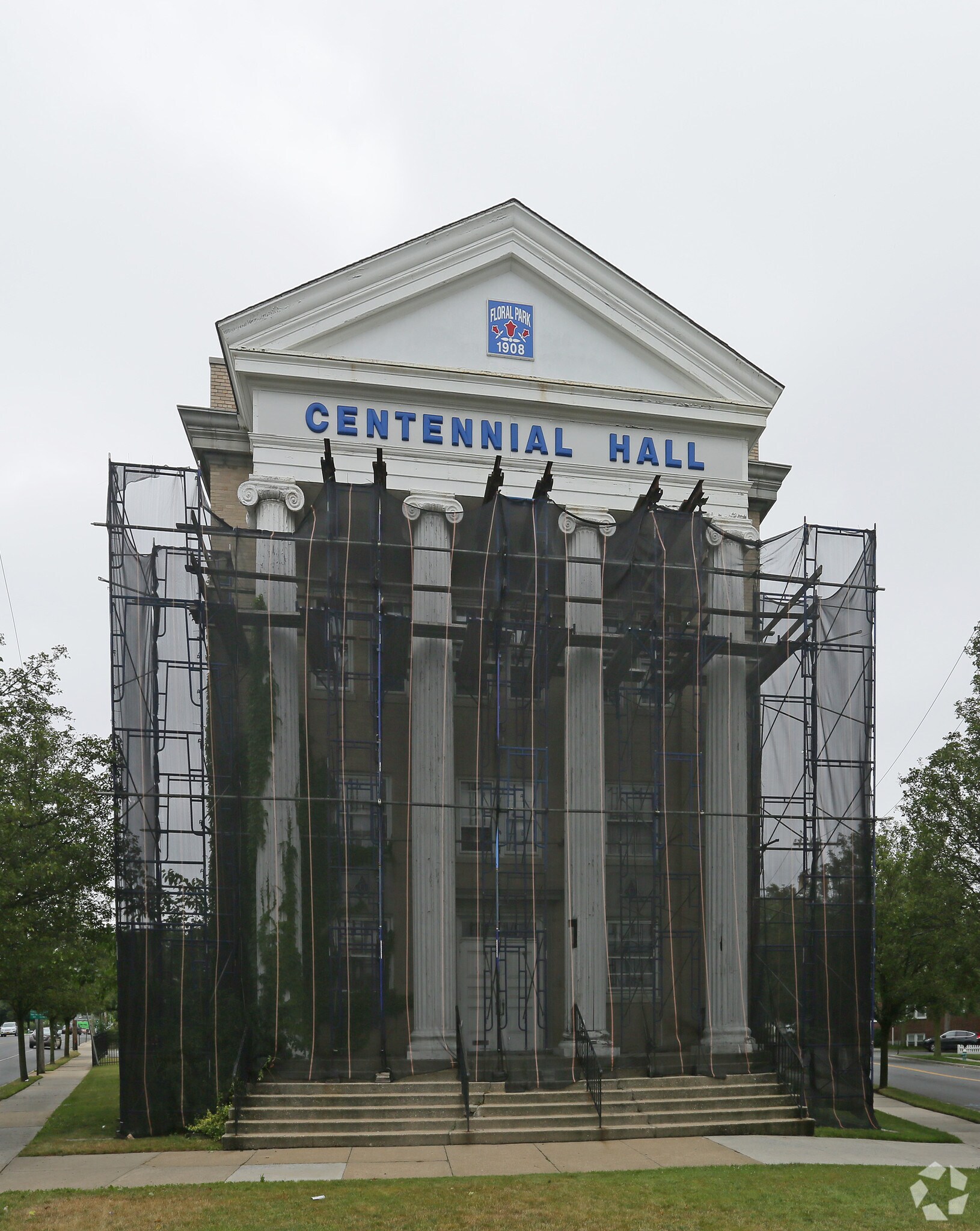 29 Tulip Ave, Floral Park, NY for sale Primary Photo- Image 1 of 1