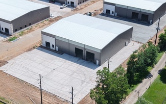 More details for 1523 S Persimmon St, Tomball, TX - Industrial for Sale