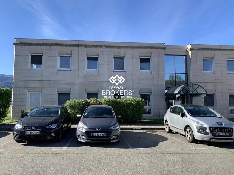 Office in Échirolles for lease - Building Photo - Image 1 of 17