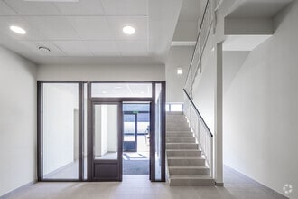 Calle de Isaac Peral, 15, Arroyomolinos, Madrid for lease Interior Photo- Image 1 of 10