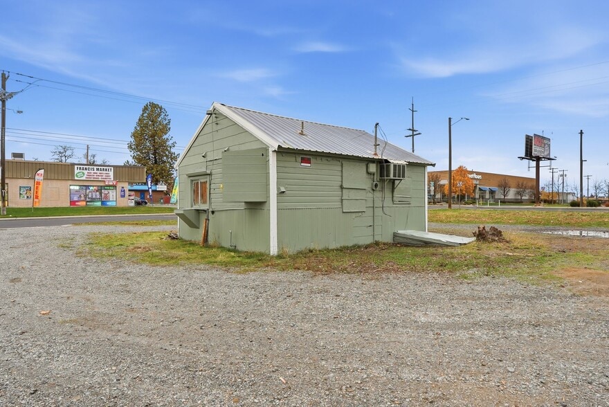 6216-6228 N Lidgerwood St, Spokane, WA for sale - Building Photo - Image 3 of 7