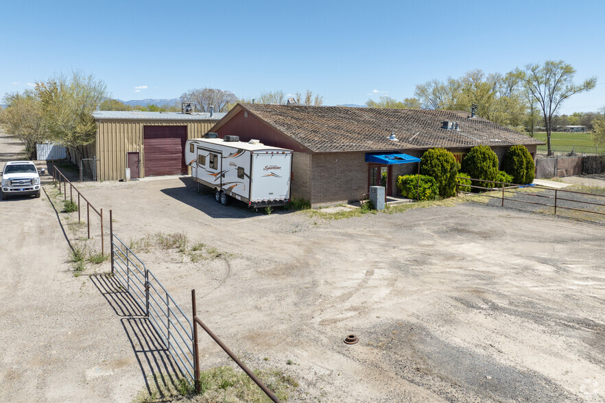 2100 Bosque Farms Blvd, Peralta, NM for sale - Primary Photo - Image 1 of 29