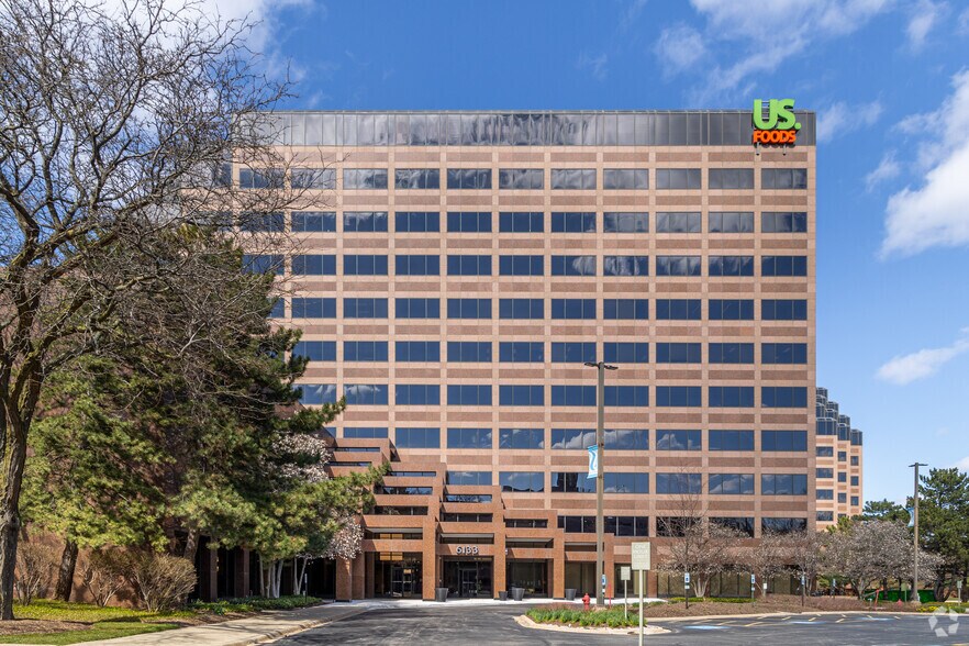 6133 N River Rd, Rosemont, IL for lease - Building Photo - Image 3 of 6