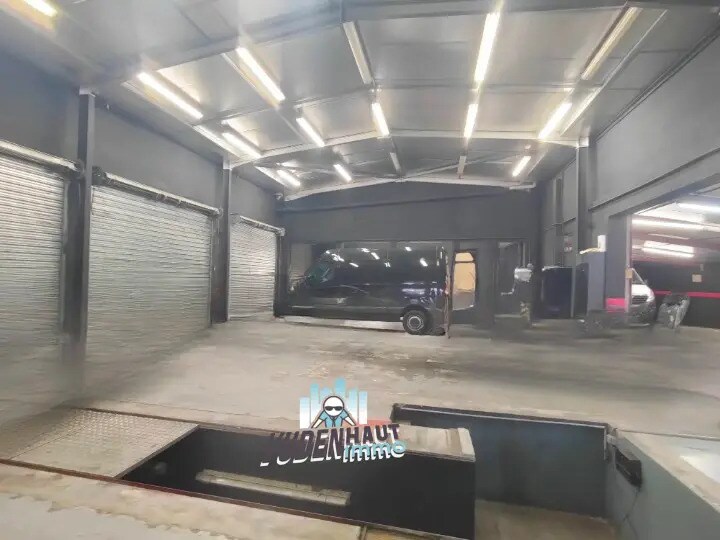 Retail in Toulouse for sale Interior Photo- Image 1 of 8