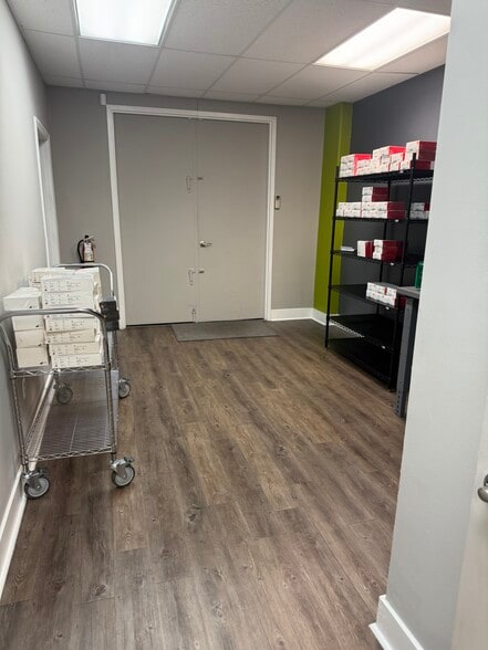 4534-4598 N Hiatus Rd, Sunrise, FL for lease - Interior Photo - Image 3 of 16