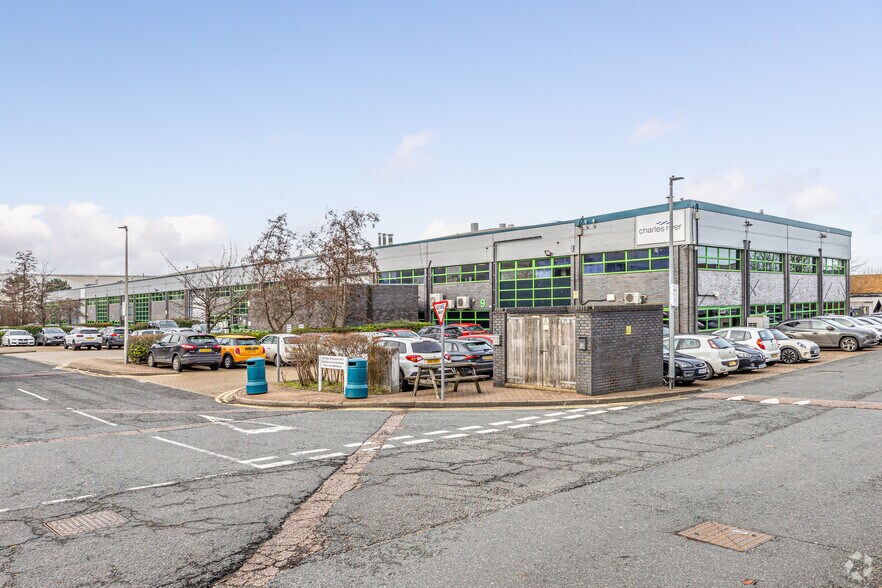 5-9 Spire Green Centre, Harlow for lease - Building Photo - Image 3 of 6