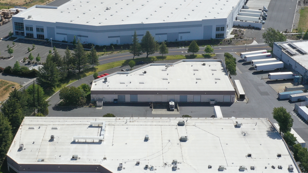 2349 N Watney Way, Fairfield, CA for lease - Aerial - Image 3 of 15