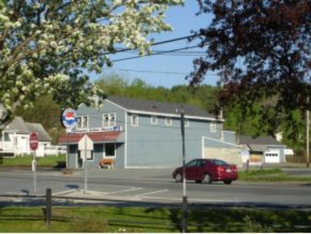 297 US Route 4, Enfield, NH for sale - Primary Photo - Image 1 of 1