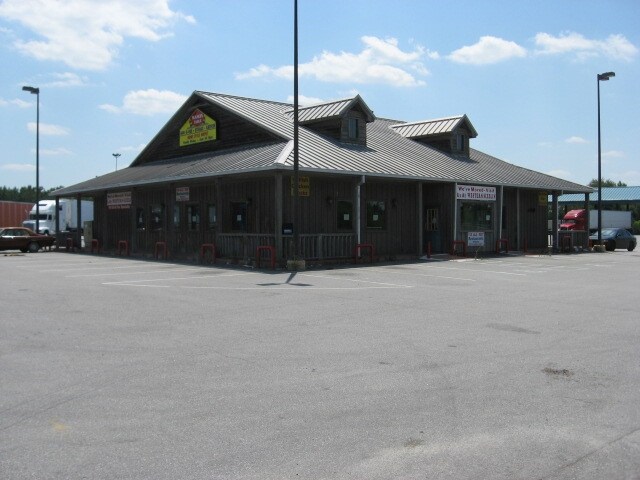 1505 W 4th St, Adel, GA for sale Primary Photo- Image 1 of 1