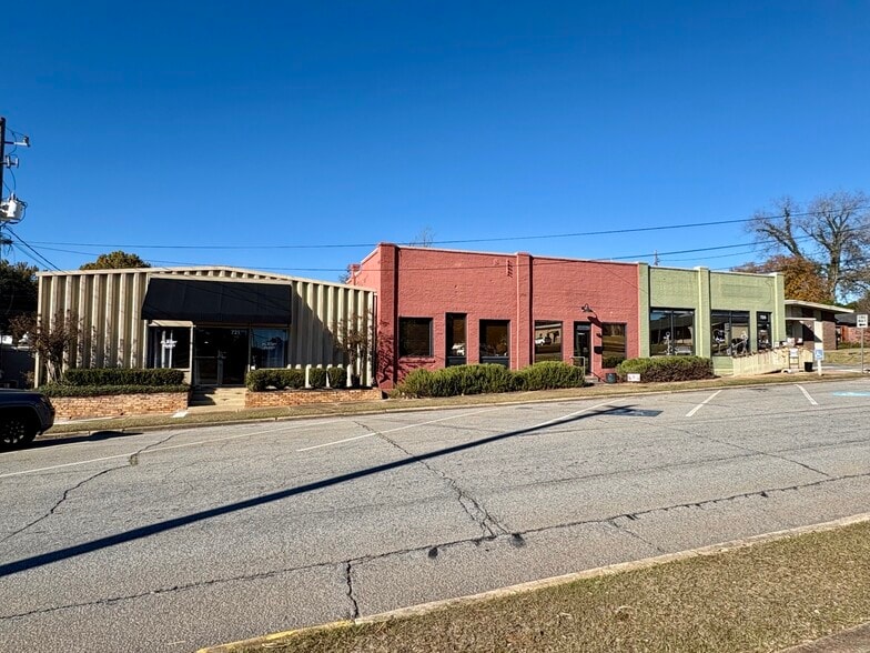 721, 723 & 725 Carroll Street portfolio of 3 properties for sale on LoopNet.com - Building Photo - Image 1 of 3