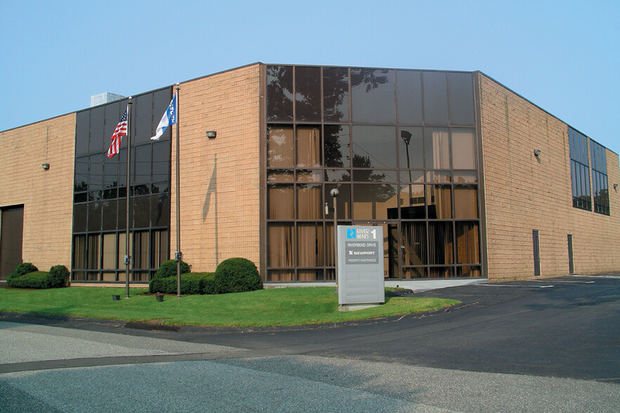 1 Riverbend Dr S, Stamford, CT for lease - Building Photo - Image 1 of 4