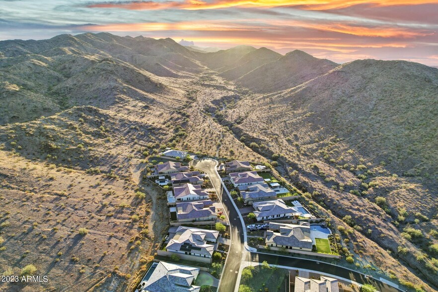 Ahwatukee Foothills, Phoenix, AZ for sale - Building Photo - Image 1 of 1