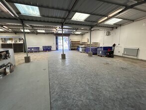 Welkin Rd, Stockport for sale Interior Photo- Image 2 of 3
