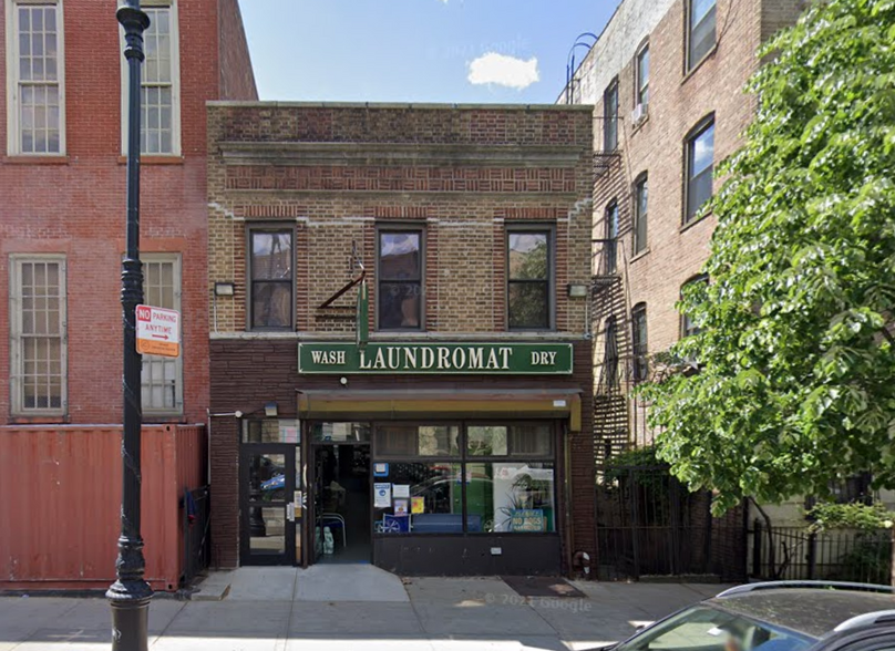 656 Vanderbilt Ave, Brooklyn, NY for lease - Building Photo - Image 1 of 1