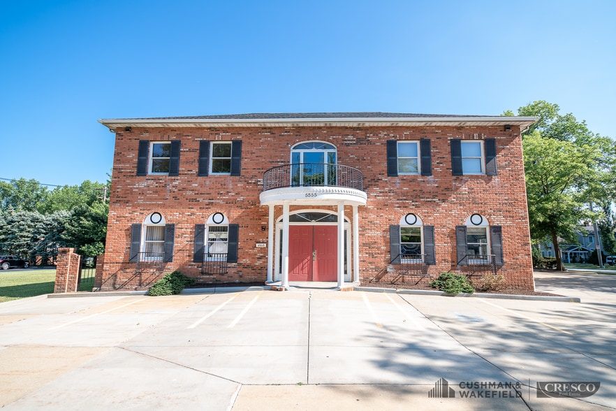 5555 Mayfield Rd, Cleveland, OH for sale - Building Photo - Image 1 of 19