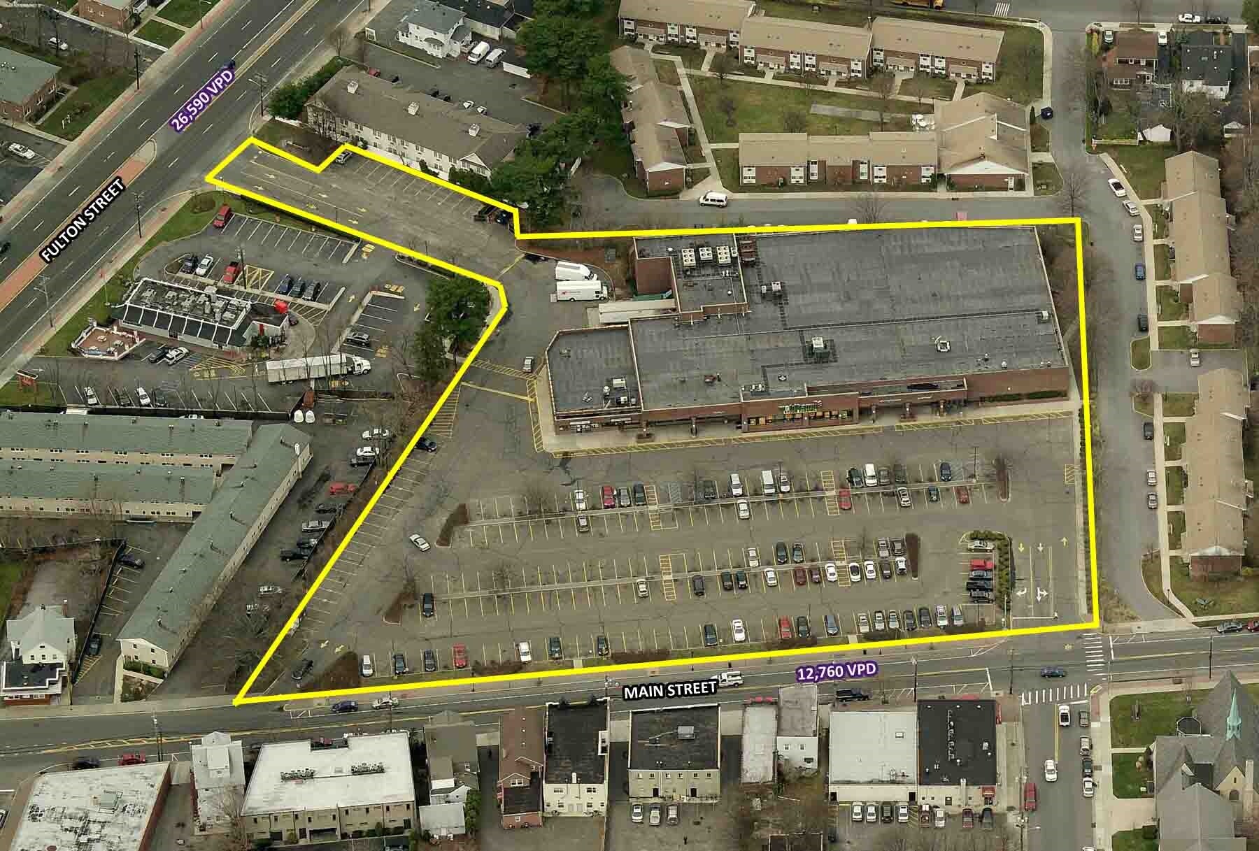 450 Main St, Farmingdale, NY 11735 Retail for Lease