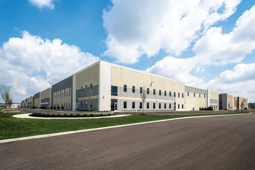 369 N Cypress Dr, Summerville, SC for lease - Building Photo - Image 3 of 6