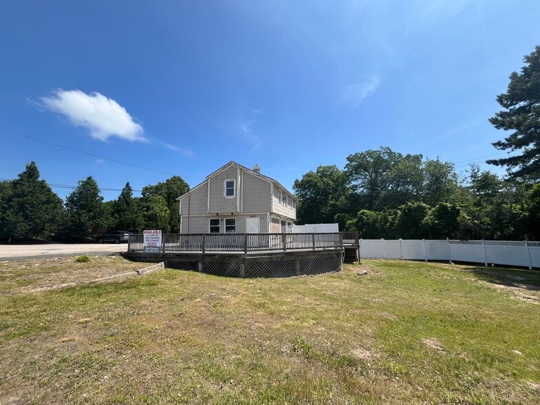 6920 Post Rd, North Kingstown, RI for lease - Building Photo - Image 1 of 11