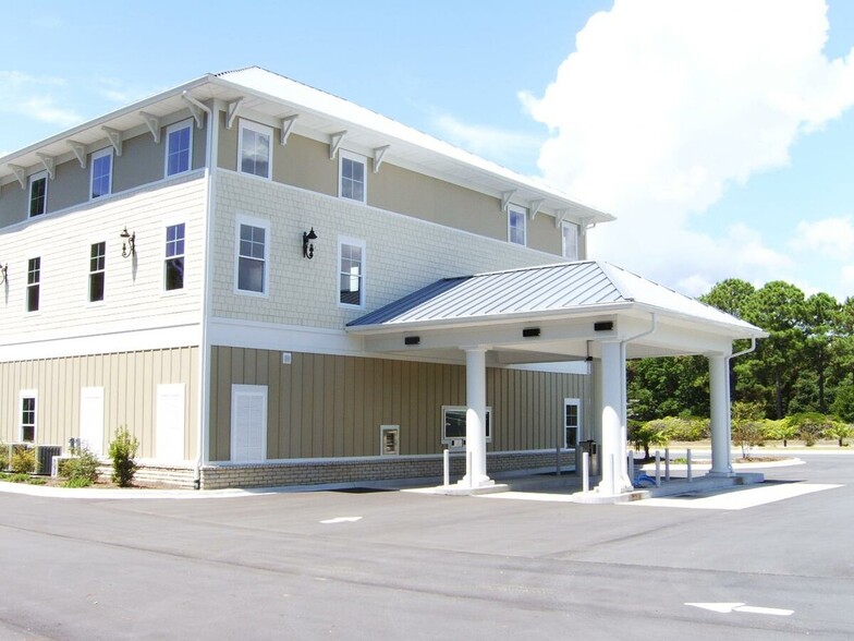 690 Sunset Blvd N, Sunset Beach, NC for lease - Building Photo - Image 2 of 23