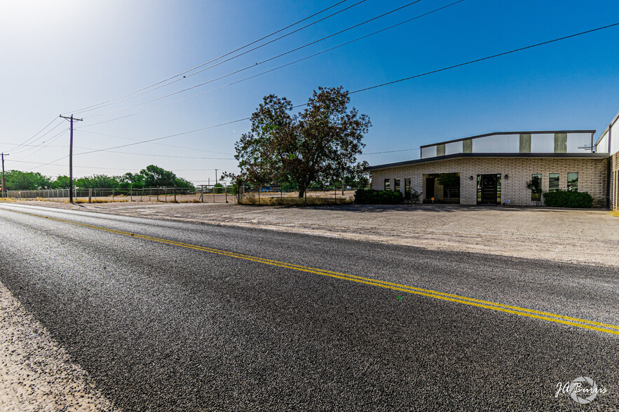 505 W Hillmont Rd, Odessa, TX for lease - Building Photo - Image 1 of 7