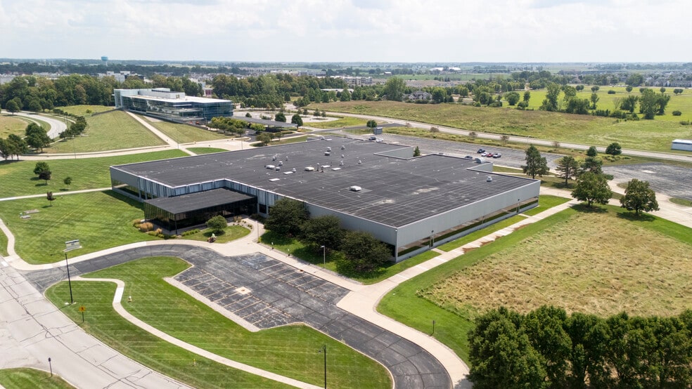 The Plaza at Perrysburg portfolio of 3 properties for sale on LoopNet.com - Aerial - Image 2 of 7