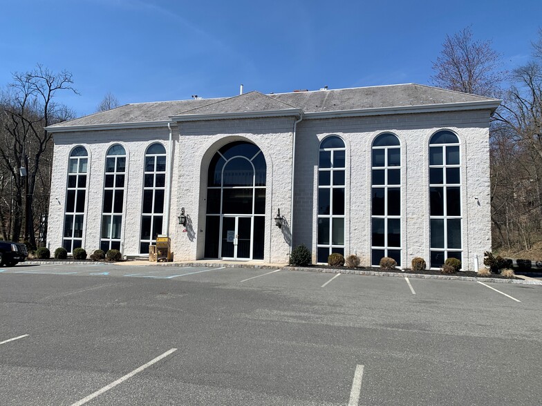 501 Watchung Ave, Watchung, NJ for lease - Building Photo - Image 1 of 6