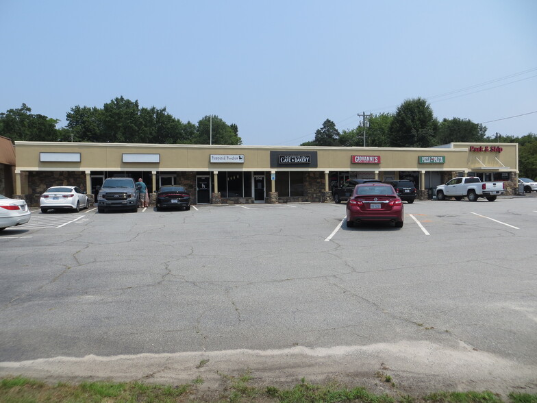 3730-3744 N Highway 16, Denver, NC for lease - Building Photo - Image 2 of 8