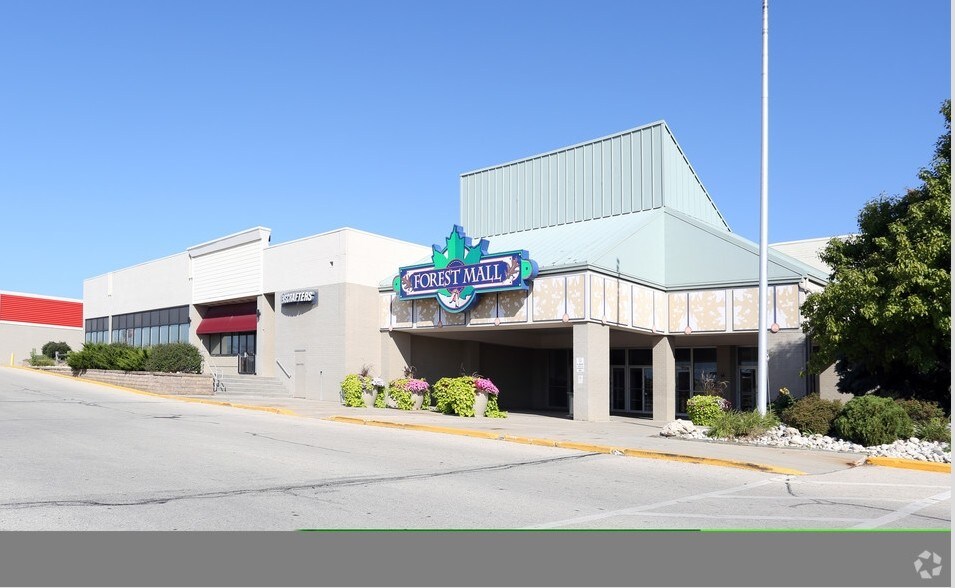 835 W Johnson St Fond Du Lac Wi 54935 Retail For Lease Loopnet Com