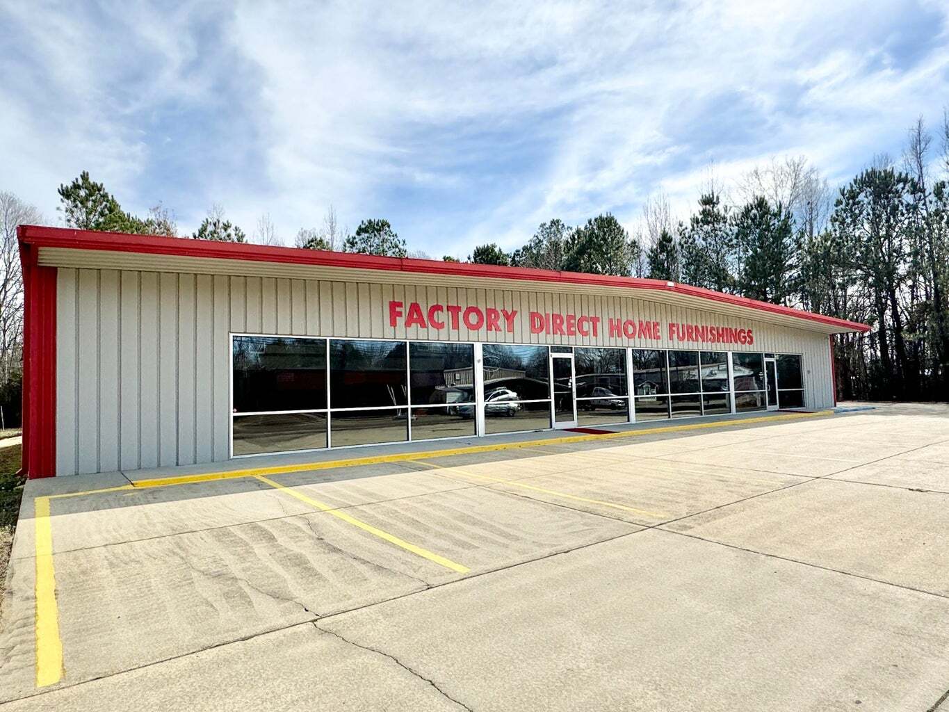 996 Gardner Blvd, Columbus, MS for sale Building Photo- Image 1 of 18